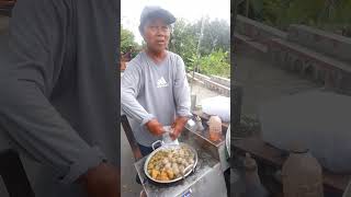 MENIKMATI PAGI SAMBIL JAJAN SOMAY DI GERBANG KAMPUNG