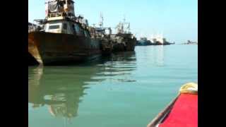 Shipspotting at navotas bay