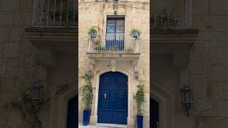 Best month to visit Malta: October | Walk through the narrow streets in Mdina, the old capital city