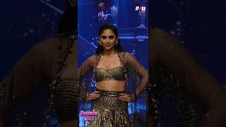 Krystle Dsouza Turns Showstopper At Bombay Times Fashion Week 2024 #krystledsouza #fashion #b4upaps