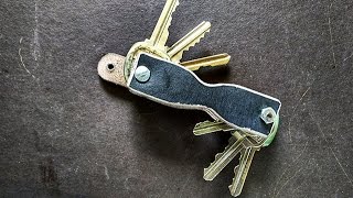 DIY: Leather Key Organizer