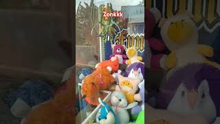 Main capit boneka kampung.. Zonkk#clawmachine #capitbonekakampung