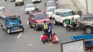 Mag Ingat sa daan Rider Bali Ang Paa Nadali Ng Sasakyan | Tandang Sora QC #rider