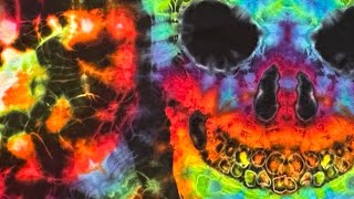 Making a Trippy Rainbow Skull: Tie Dye T Shirt