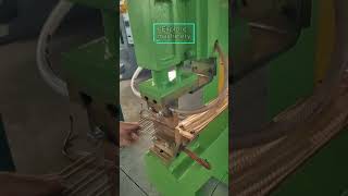 Array welding machine. #machinery #automation #machining #equipment #turning #machine #robot #shorts