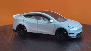 Hot Wheels Tesla Model Y new for 2023 1/10 HW Green Speed series white