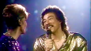 Dionne Warwick & Smokey Robinson | SOLID GOLD | “Don’t Make Me Over” & “Ooh Baby Baby” (3/21/1986)