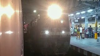 Mumbai CSMT - Shalimar Parcel Express Arriving At Kalyan #Shorts