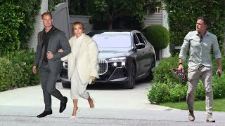 Jennifer Lopez holding hand a new bodyguard after Ben Affleck split as he was spotted romance