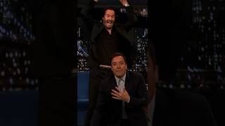 Keanu Reeves does “TIE” CHI with Jimmy Fallon 🤭  #keanureaves #shorts #funny