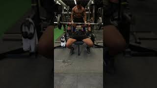 225lbs Close-Grip Bench Press #benchpress #fitness