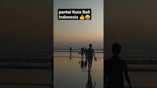 pantai Kuta Bali Indonesia 👍😀mendung tetap asyik