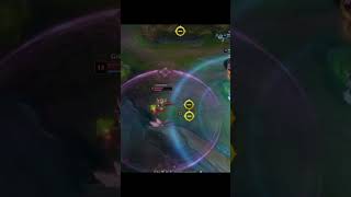 #shorts  #lol #clips #leagueoflegends #outplay