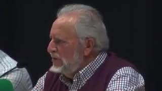 Julio Anguita, la política de ahora es vivir 
entre la náusea, el asco y la angustia.