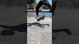 Flat ground session #skateboarding #kickflip #courthouse #flatground