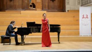 Hanna Jung (Triomphe de l'Art Music Competition) :  G.Verdi - La Traviata "E strano, e strano...".