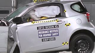 Crash Test 2012 - Toyota - Scion iQ / Aston Martin Cygnet (Frontal Offset) IIHS