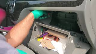 How to change a cabin air filter on a 2007 Hyundai Santa Fe