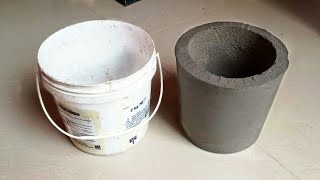 How to make beautiful cement pot at home || cement art || cement ka gamla ghar per kaise bnaye.