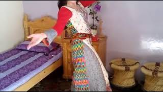 Very beautiful girl hot dance pashto song...