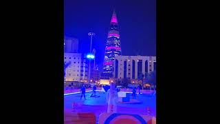 AMAZING LIVE SKATING SHOW NOOR RIYADH FAISALIAH TOWER Saudi Arabia #shorts #shortvideo