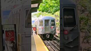 Franklin shuttle with the word "Shuttle" rollsign??? #nycsubway