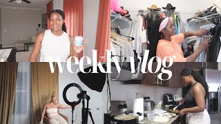 weekly vlog - this is what showing up looks like | the return of weekly vlogs, unboxing pr packages