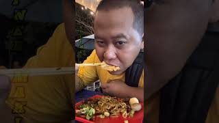 Mie Pedas Paling Enak Yang Pernah Aku Makan | Daging Slice Beef-nya Real Banget