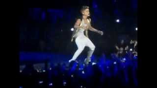 Justin Bieber - One Time & Eenie Meenie - Believe Tour Antwerp 10/4/13