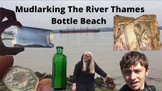 Mudlarking the River Thames Foreshore - South east  Bottle beach - Revised edition