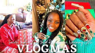 VLOGMAS 2021 | NEW YEAR GOALS 2022 + WHAT I GOT FOR CHRISTMAS + SECRET SANTA PARTY