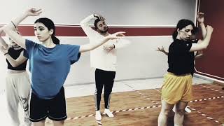 Contemporary Class / Davide Iacobone