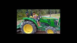 TRACTOR#Short