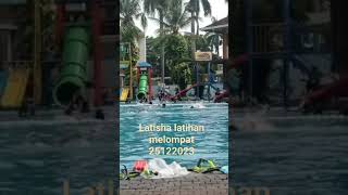 latisha latihan melompat #atletrenangindonesia#akuatikindonesia#akuatik