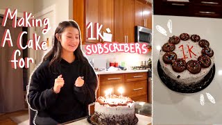 making a cake to celebrate 1k subscribers!! | Mia Rits