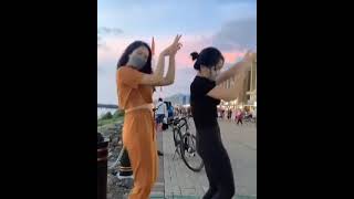 Joget jedag jedug 2 wanita yahuud #shorts