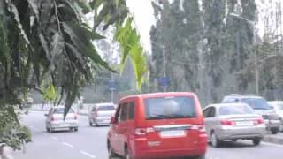 Bangalore - in front of Le Meridien Hotel