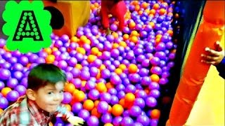 GIANT MAGIC BALL PIT/ Playground Family Fun Place For Kids / Play room with Balls/Alex TubeFun