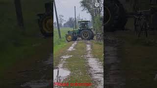 tractor 4x4 trolly  pulling johndeere