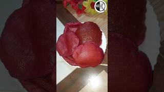 Red puri recipe 😋 #shorts #red #puri #pudirecipe #recipe #youtubeshorts #viral #new #beetroot