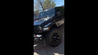 2012 NISSAN Armada & 2018 JEEP Wrangler JL.mp4