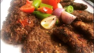 Chapli Kabab with special tomato sauce recipe by Emaan's Cooking Corner | easy recipe