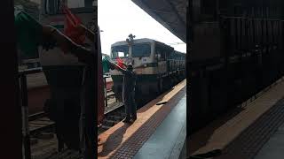 Massive WDP4D #LOCOMOTIVE  #indianrailways #railway #ytshorts #shorts