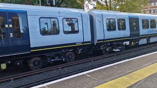 18-10-24 - 701s on test through Mortlake.