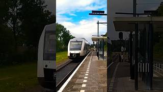 Treinen op station Mariënberg. LINT 37 (De trein van Ruud) komt aan op Mariënberg!