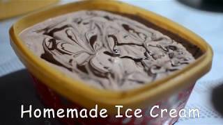 Homemade DIY Chocolate Mint Ice Cream