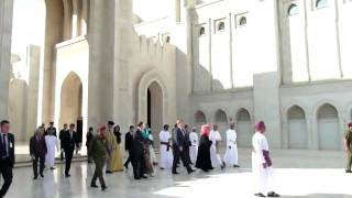 Queen Beatrix visits Sultan Qaboos Grand Mosque