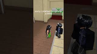 OMG- IS THAT @sapphiremm2 ???? #roblox #mm2edit #mm2 #funny #loud