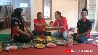 proses penyerahan tumpeng || dalam rangka memperingati Anniversary Sanggar Pemburu Rimba 04th