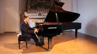 LUCA MENNELLA plays F. Liszt:  Légendes S. 175